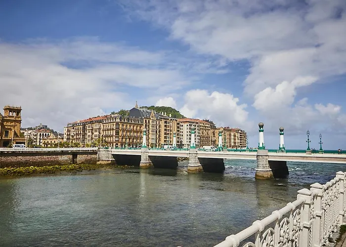 Olatu By Basque Homes *